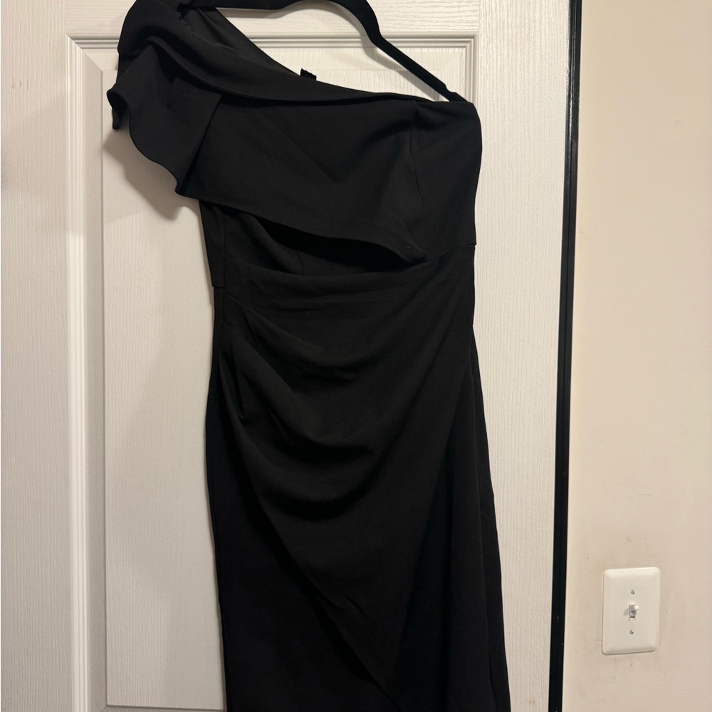 Black dress (formal) SOLD!! 🚨🚨
